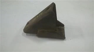 SUPPORTO MOTORE Mitsubishi Montero (V20/V40)(1992->) 81/2005 4D56 #31472 Foto 1 de 2