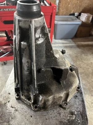 2001 Dodge Ram 1500/2500 Gas NV4500 2wd Extension Housing P# 25947 - Image 1 of 4