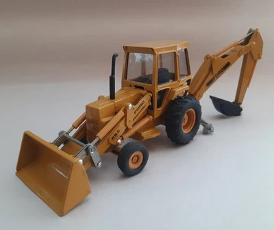 Ertl Ford Backhoe Loader  1/32 Scale - Image 1 of 4