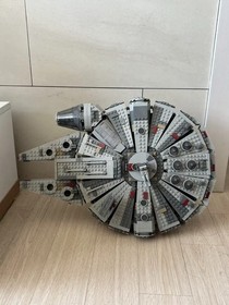 Compatible) LEGO Star Wars Millennium Falcon 75105