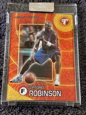 2002-03 Topps Pristine Gold Refractor /50 Clifford Robinson #35 - Image 1 of 2