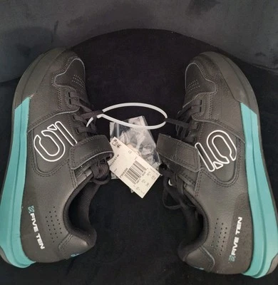 Adidas Para Mujer Five Ten Hellcat SPD Sin Clip Bicicleta de Montaña Zapatos Talla 7 NUEVO Foto 1 de 4