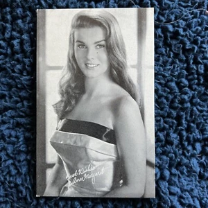 Ann-Margret Arcade Card - Picture 1 of 1
