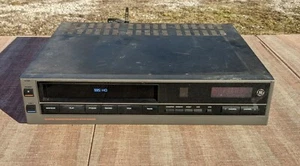 Vintage General Electric 9-7450 GE VCR VHS Video Cassette Player - Picture 1 of 9