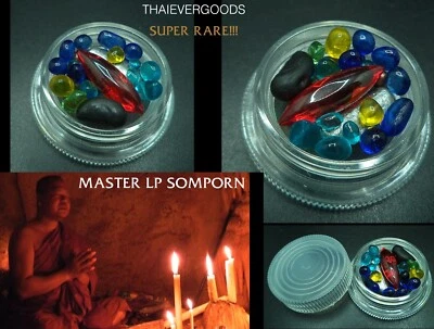 LEKLAI KAEW 黑色 KODTIPEE 红色 NAGA GEM 银色 LP SOMPORN 泰国 AMULET #2 — 第 1/4 张图片