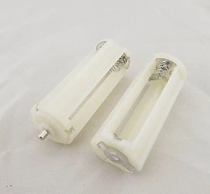 10 Stück Ersatz Batterie Halter Etui Box 3x AAA LR03 UM-4 für Taschenlampe weiß - Bild 1 von 5
