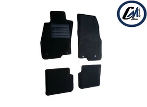 TAPPETINI 4 AUTO IN MOQUETTE CON CLIP DI FISSAGGIO PER ALFA ROMEO GIULIETTA '08 - Imagen 1 de 8