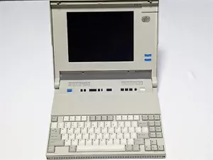 Nur Teile/Reparatur — ungetestet — Vintage IBM PS/2 Laptop Modell L40 SX - Bild 1 von 9