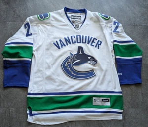 Vancouver Canucks Daniel Sedin #22 Jersey NHL Orca Logo Men's L - Picture 1 of 11