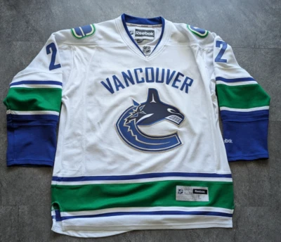 Camiseta para hombre Vancouver Canucks Daniel Sedin #22 logotipo de orca de la NHL L Foto 1 de 4