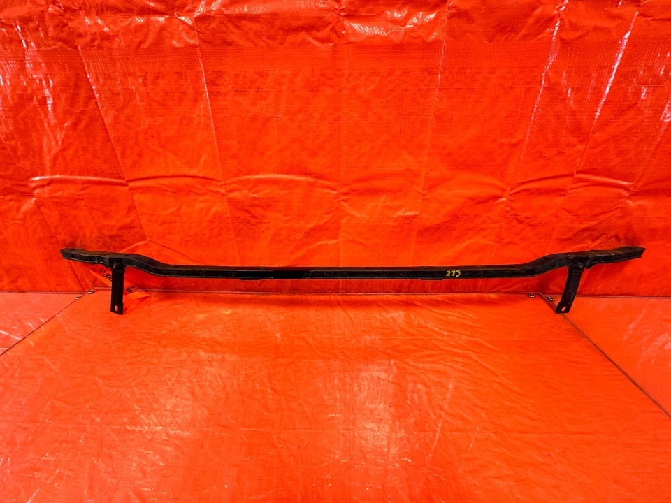 92-96 HONDA PRELUDE - REAR BUMPER MOUNTING BRACKET RETAINER - OEM #273 - Image 1 of 4