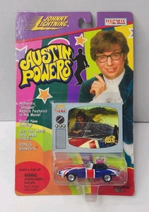 Johnny Lightning - Hollywood sobre ruedas - Austin Powers Shaguar Die-Cast - Nuevo en paquete - Imagen 1 de 6
