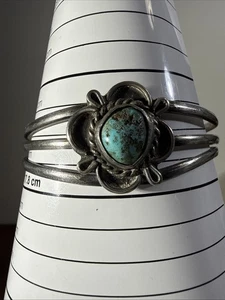 Sterling Silver, Vintage Turquoise Cuff Bracelet, Probable Native, Unsigned - Picture 1 of 8