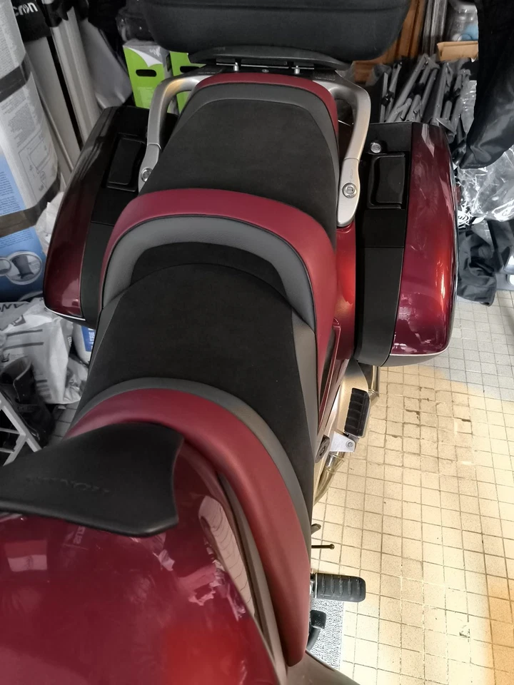 Honda ST1300 Pan European 2002–2013 Top Sellerie Comfort Seat Gel/Heat SGCST340 - Image 1 of 1