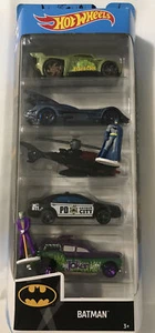 NUOVE AUTO HOT WHEEL 2018 - DC COMICS - BATMAN CONFEZIONE DA 5 con 2 minifigure - Foto 1 di 12