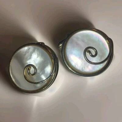 Fancy Vintage Swank Mother Of Pearl Shell Gold Tone Men's Jewelry Cuff Links - Image 1 of 4