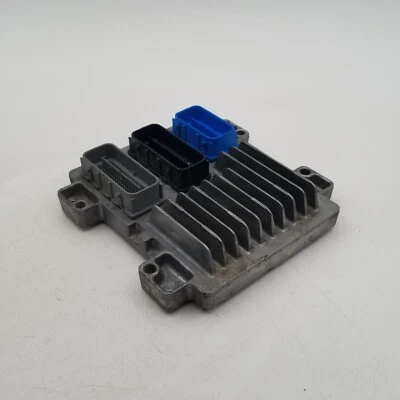 Computadora motor Chevrolet Silverado 2500 ecu pcm ecm pcu fabricante original Foto 1 de 4