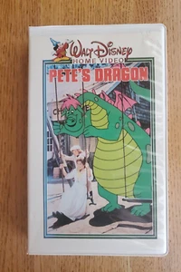 Vintage Walt Disney Home Video "PETE'S DRAGON" VHS White Collectible Clamshell - Picture 1 of 3