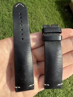 Correa de cuero de becerro Breitling Drakkar negra de segunda mano 22-20 mm 516XL Tang Foto 1 de 2