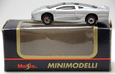 MAISTO 1:60 MINIMODELLI AUTO DIE CAST JAGUAR XJ220 GRIGIO METALLIZZATO ART 11001 - Immagine 1 di 4
