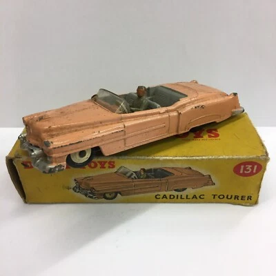 Juguetes Dinky 131 Cadillac Tourer rosa 11,5 cm de longitud vintage en caja Foto 1 de 4