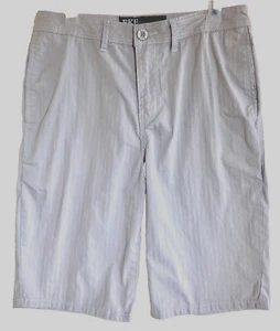 BKE by Buckle Herrenshorts 29" grau Standard Passform Taschen vorne flach Außennaht 23" - Bild 1 von 10