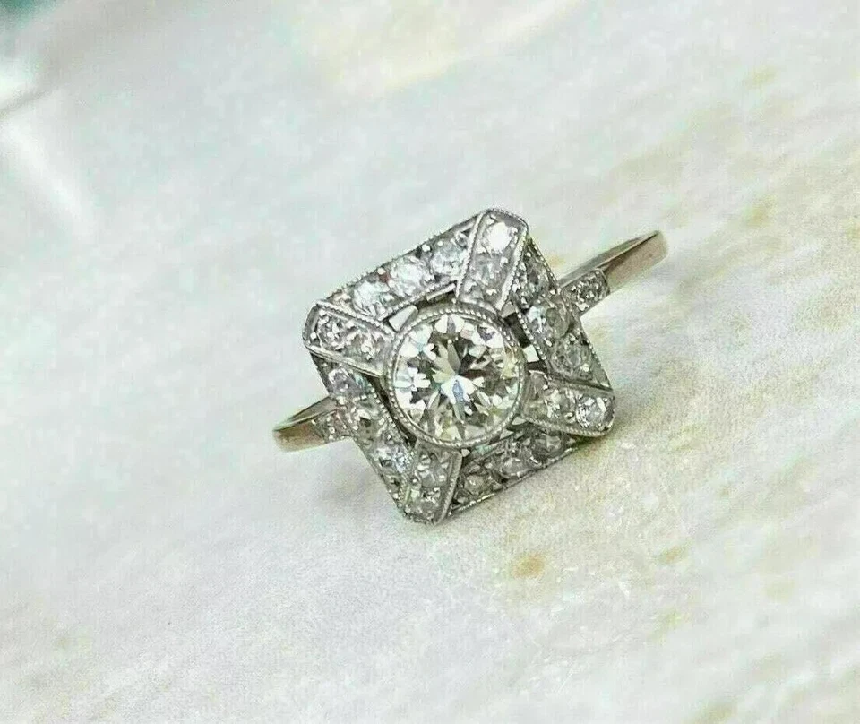 Anillo de boda de plata 925 de diamantes de corte redondo estilo Art Deco de 1,00 quilates creado en laboratorio Foto 1 de 4