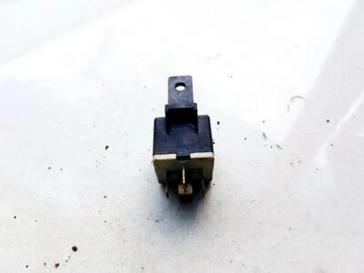 Volkswagen Golf 1994 Relay module 110794, TYPE23 #838676-01 - Изображение 1 из 4