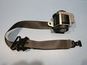 Cinturón de seguridad delantero derecho 11-18 Vauxhall Zafira Mk3 P/N 13394802 13392991 REF C23-61 - Imagen 1 de 8