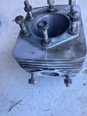 Chaparral Snowmobile 440 Cylinder G44B - Image 1 of 4