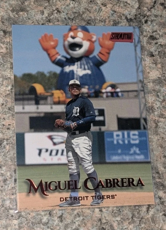 2019 MIGUEL CABRERA STADIUM CLUB RED FOIL #138 (TIGERS) - Image 1 of 1