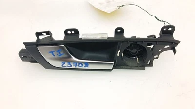 8P4839019E7PE LINKER INNERER HINTERGRIFF / 8P4839019E7PE / 1744016 FÜR AUDI A3 - Bild 1 von 4