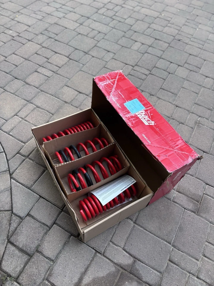 *Eibach ProKit Performance Springs 2015-2024 Dodge Challenger, SCAT/SRT/HELLCAT* - Image 1 of 4