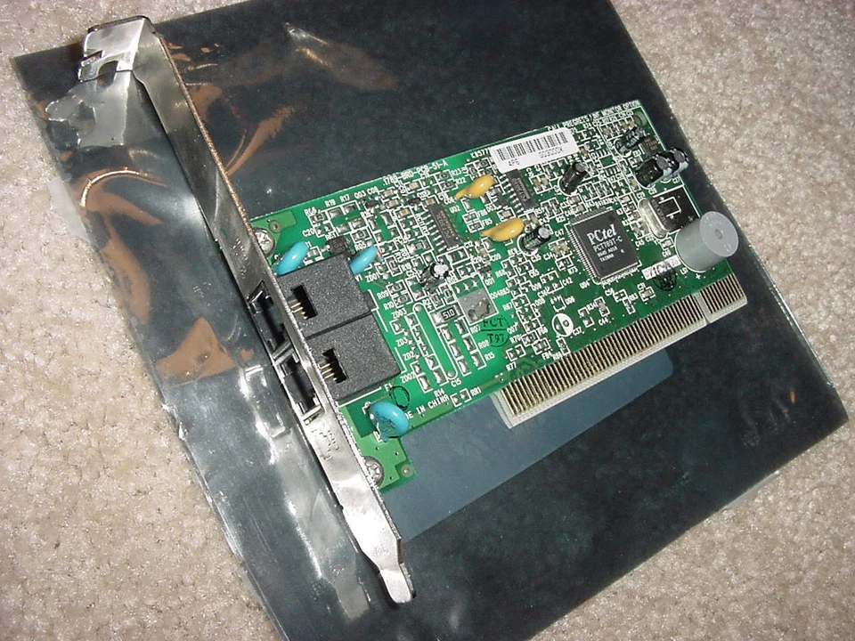 GVC - Modem - 56.6K V.90 - PCI -  F-1156IV-R9C - Image 1 of 1