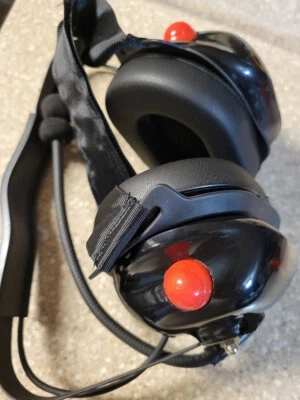 Dual Racing Headset DH8000-FB Carbon Fiber Racing Radio 2 Way Headset (2 Radios) - Image 1 of 3