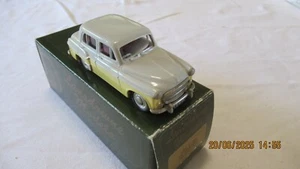 Lansdowne Models 1:43 LDM 10 Grey & Yellow 1956 Hillman Minx The Gay Look - Picture 1 of 6