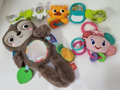 Portador musical de 3 inicios brillantes para llevar barra de actividades perezoso viaje compañero juguetes Foto 1 de 4