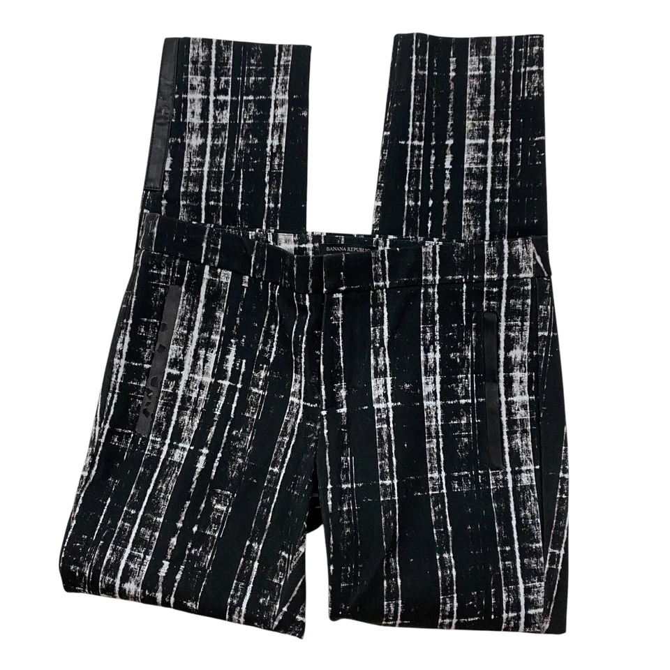 Calça elástica feminina Banana Republic Sloan tornozelo 4 - Imagem 1 de 3