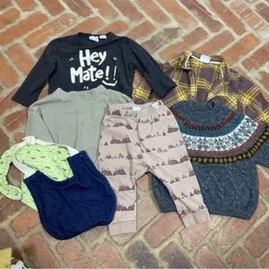 ZARA Baby Boys Bundle Lot Of 7 Shirts, Sweater, pants, bibs 9-12 Months - Picture 1 of 7