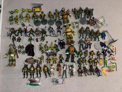 Enorme lote TMNT 84 figuras 1990-2023 más completas con accesorios Tortugas Ninja Foto 1 de 4