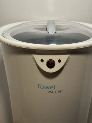 Calentador de toallas Brookstone piso grande de pie calienta toallas batas mantas 647156 Foto 1 de 4