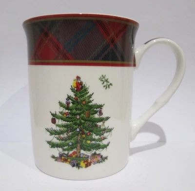 Beautiful Spode Christmas Xmas Tree & Tartan Design Ceramic Coffee Tea Mug Cup - Image 1 of 4