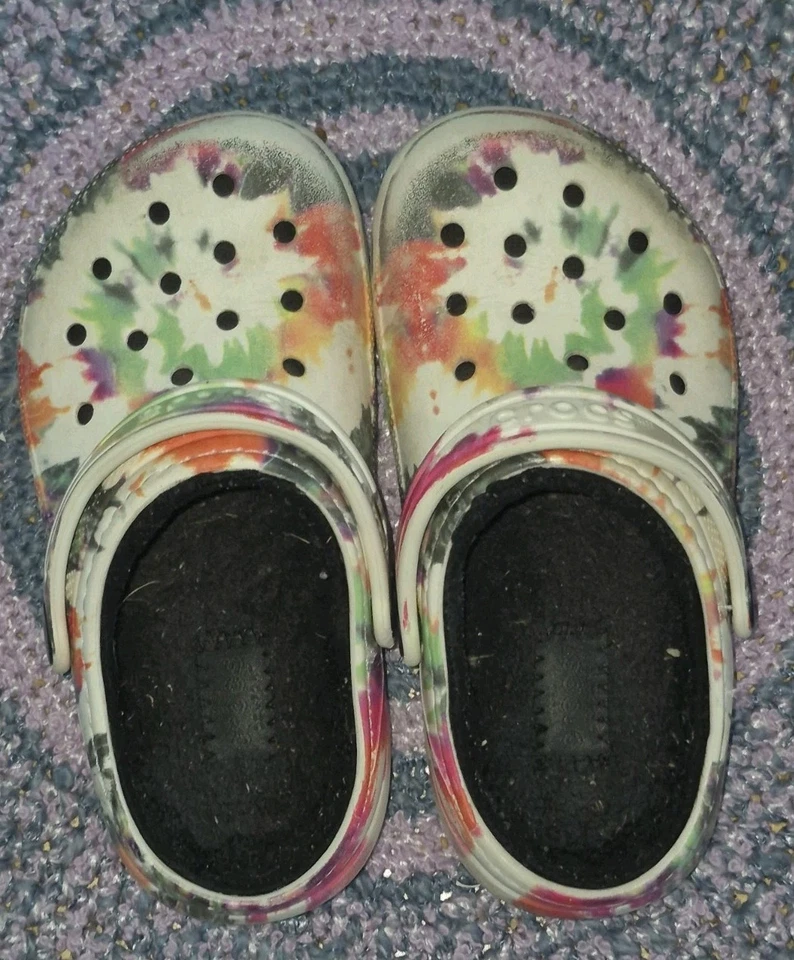 Crocs Classic Lined Tie-Dye Unisex Clogs mit Fell Gefüttert ,Gr.11 ,Hausschuhe - Bild 1 von 2