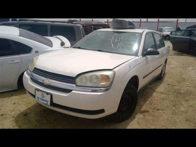 Used Rear Right Door Vent Glass Rear fits: 2004 Chevrolet Malibu classic style e Foto 1 de 4