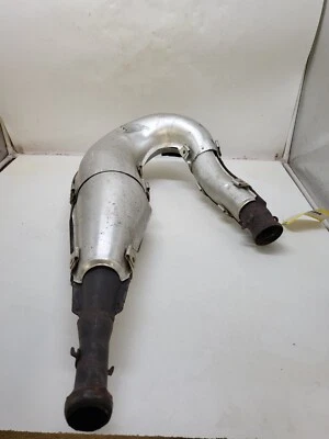 Ski-Doo Grand Touring 700 SE 1997 OEM 514048000 tubo sintonizado central Foto 1 de 4