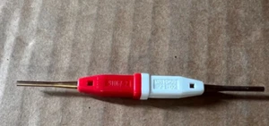 AMP/TYCO 91067-2 Insertion / Extraction Tool - Red/White Solid Plastic Body New - Picture 1 of 5
