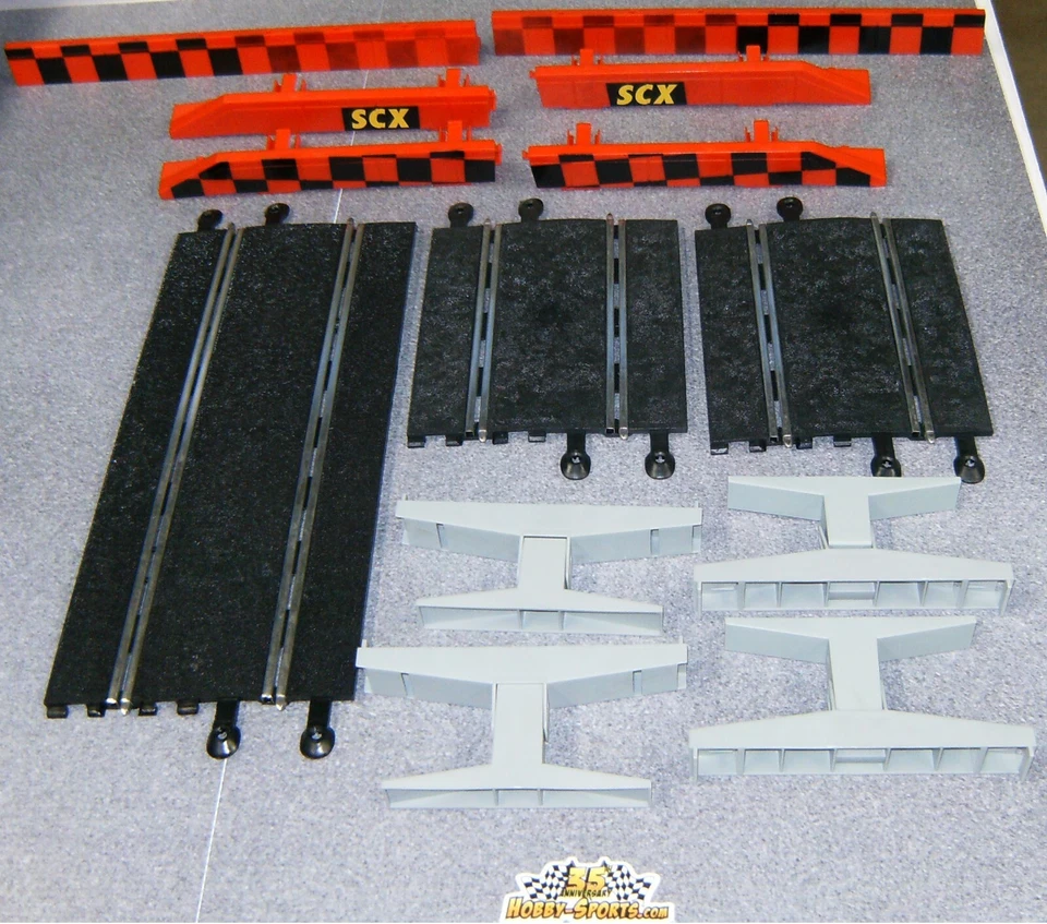 Трассовая автомодель SCX в масштабе 1:32 с полным мостом и опорами SCX88070 - Изображение 1 из 1