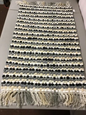 Alfombra Chindi de Algodón Chesapeake Merchandising Stone Harbour Negra Multi #331V Foto 1 de 3