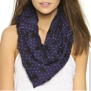 Sciarpa Beatrice RAG AND BONE a pois blu grande - Foto 1 di 5