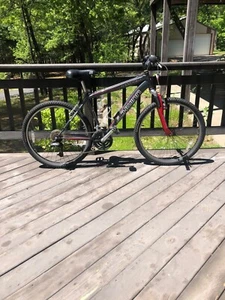 SCHWINN RANGER Mountain Bike 26-inch wheels,18-inch frame Charcoal /Red - Picture 1 of 12